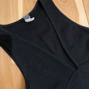 deep v tank